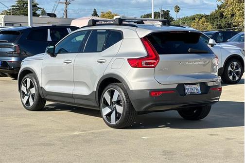 2024 Volvo XC40 Recharge Pure Electric Twin Ultimate