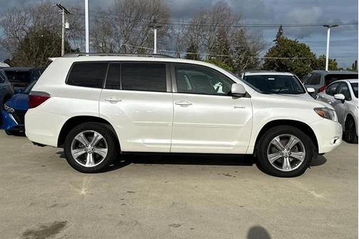 2009 Toyota Highlander Sport