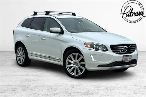 2017 Volvo XC60 T5 Inscription