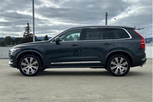 2022 Volvo XC90 Recharge Plug-In Hybrid T8 Inscription Expression 6 Passenger