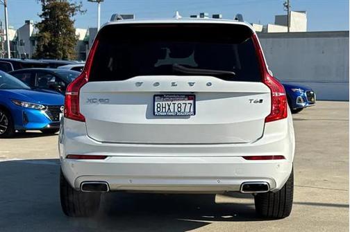 2019 Volvo XC90 T6 Momentum