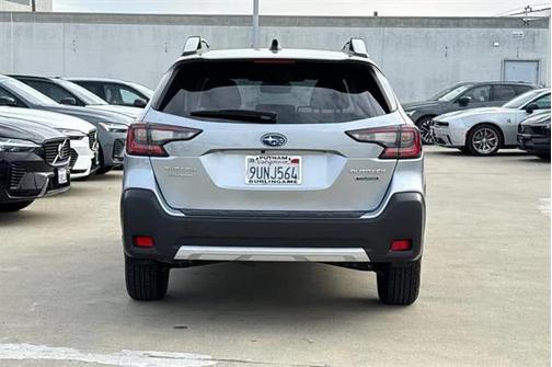 2025 Subaru Outback Touring