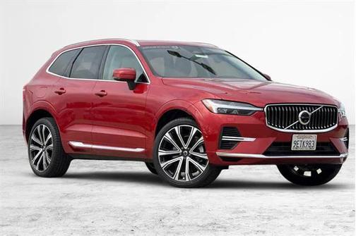 2023 Volvo XC60 Recharge Plug-In Hybrid T8 Ultimate Bright Theme