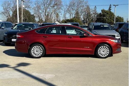 2014 Ford Fusion Hybrid SE