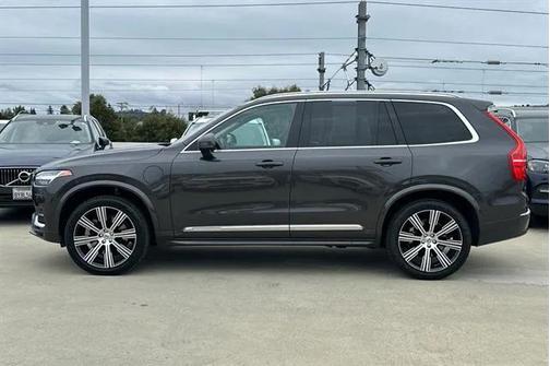 2023 Volvo XC90 Recharge Plug-In Hybrid T8 Plus Bright Theme 7-Seater