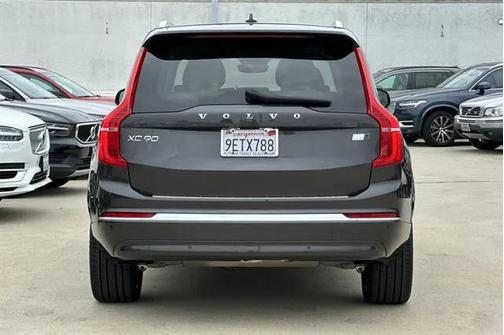 2023 Volvo XC90 Recharge Plug-In Hybrid T8 Plus Bright Theme 7-Seater