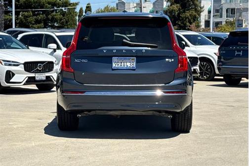 Denim Blue Metallic 2025 Volvo XC90 Plug-In Hybrid Plus