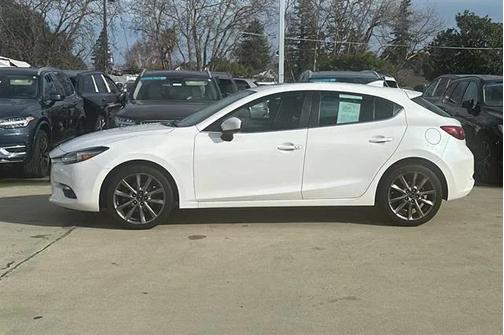 2018 Mazda Mazda3 Grand Touring