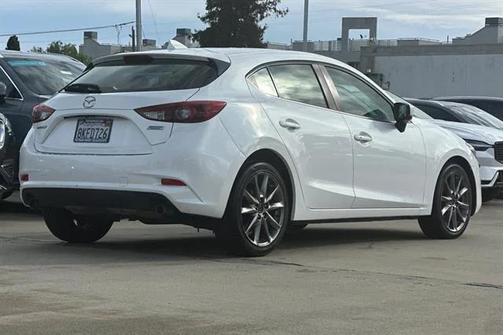 2018 Mazda Mazda3 Grand Touring