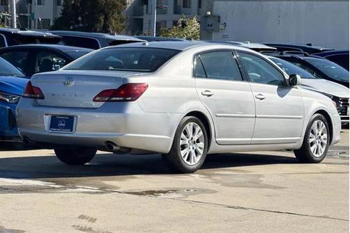 2010 Toyota Avalon Limited