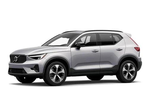 2025 Volvo XC40 B5 Plus Dark Theme