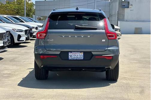 2023 Volvo XC40 Recharge Pure Electric Twin Ultimate
