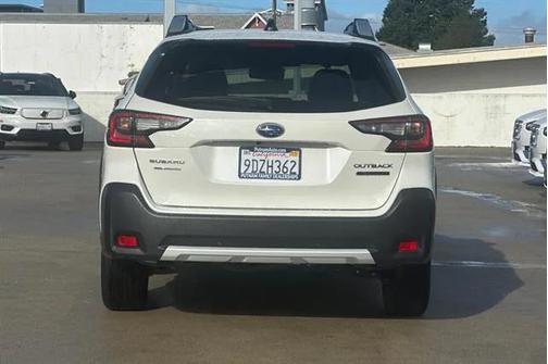 2023 Subaru Outback Touring XT