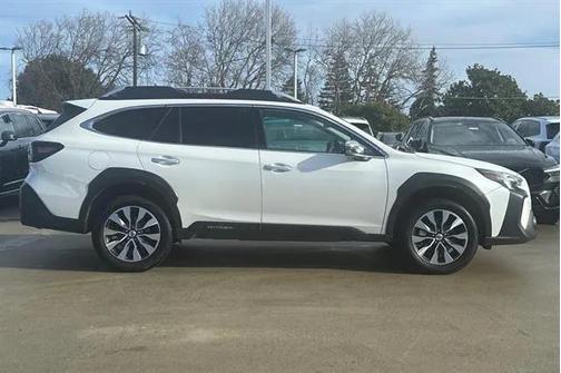 2023 Subaru Outback Touring XT
