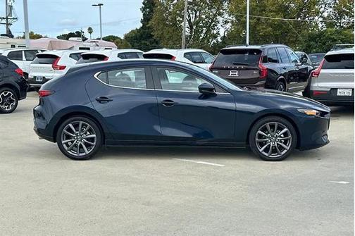 2023 Mazda Mazda3 2.5 S Select
