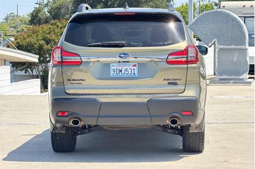 Autumn Green Metallic 2022 Subaru Ascent Onyx Edition 7-Passenger