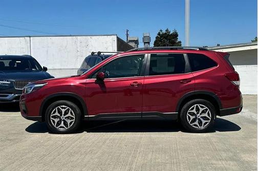 2020 Subaru Forester Premium