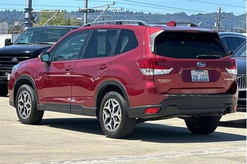 2020 Subaru Forester Premium