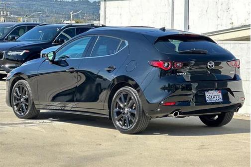 2023 Mazda Mazda3 FWD w/Premium Package
