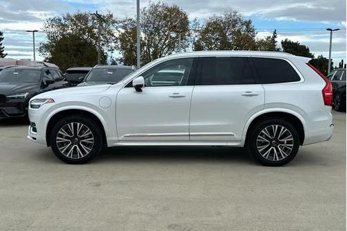 2021 Volvo XC90 Recharge Plug-In Hybrid T8 Inscription Expression 6 Passenger