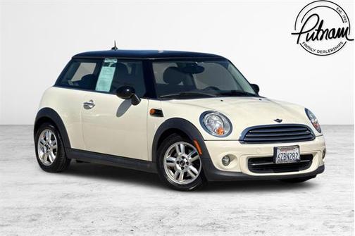 Pepper White 2013 MINI Hardtop Cooper