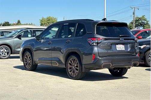 2025 Subaru Forester Sport