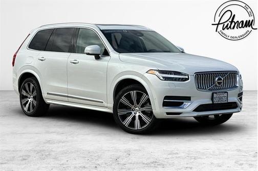 2025 Volvo XC90 Plug-In Hybrid T8 Ultra 7-Seater