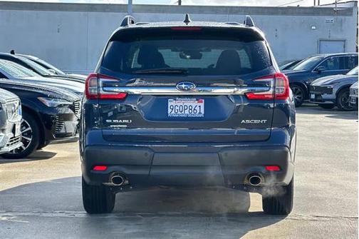 2023 Subaru Ascent Premium 7-Passenger