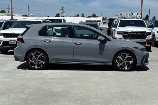 Moonstone Gray 2025 Volkswagen Golf GTI 2.0T SE DSG