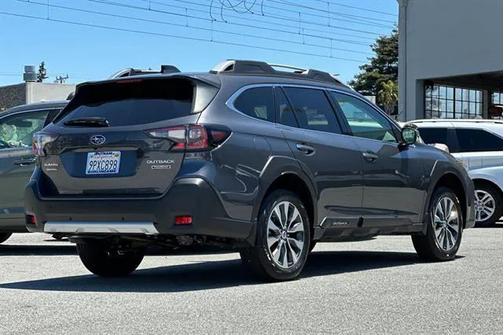 2024 Subaru Outback Touring