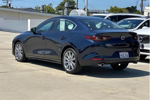 2023 Mazda Mazda3 FWD w/Preferred Package