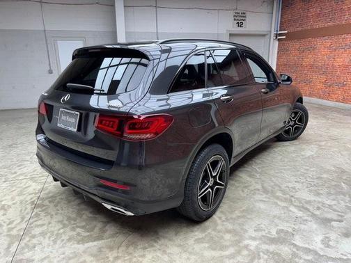2022 Mercedes-Benz GLC 300 Base 4MATIC