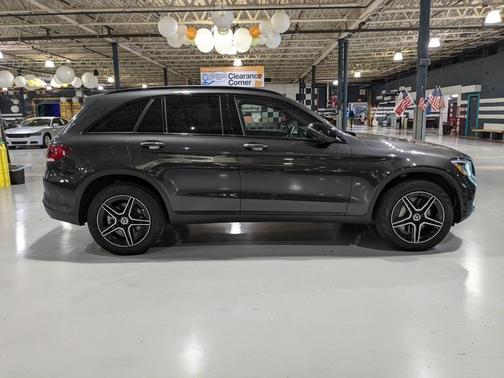 2022 Mercedes-Benz GLC 300 Base 4MATIC
