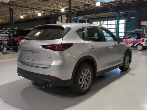 2022 Mazda CX-5 2.5 S Select Package