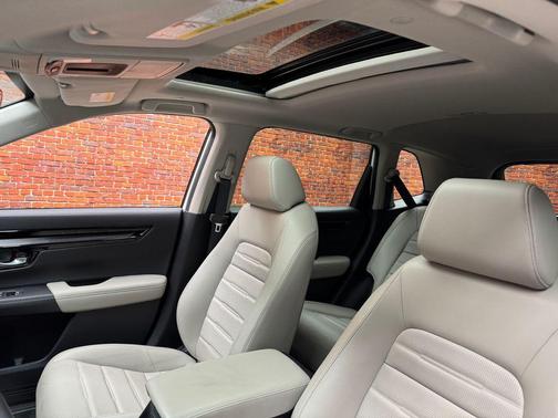 White 2023 Honda CR-V EX-L