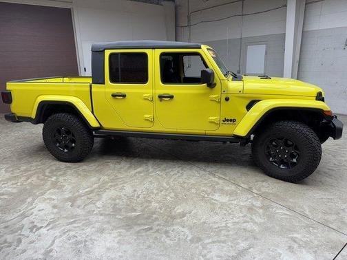 2023 Jeep Gladiator Sport