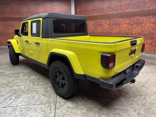 2023 Jeep Gladiator Sport