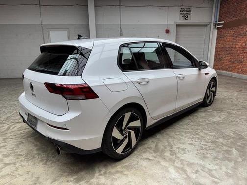 2024 Volkswagen Golf GTI 2.0T S