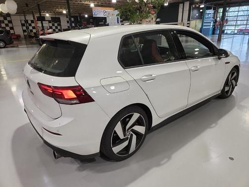 2024 Volkswagen Golf GTI 2.0T S