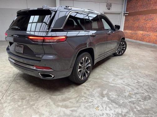 2024 Jeep Grand Cherokee 4xe Overland