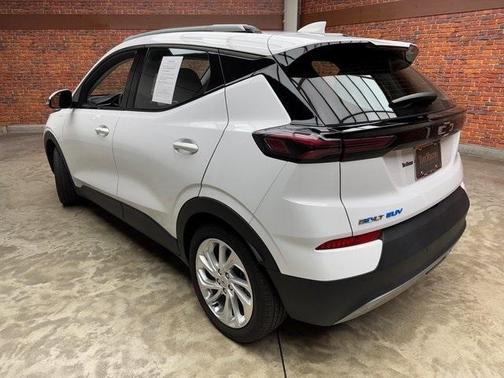2023 Chevrolet Bolt EUV LT