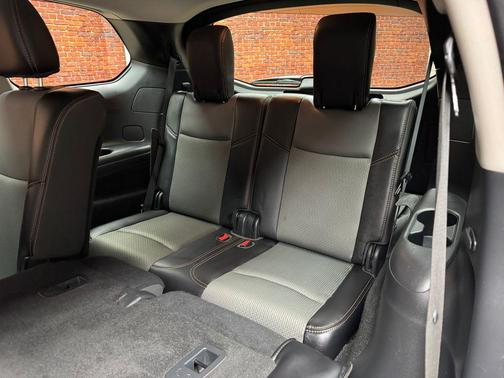 Brilliant Silver Metallic 2020 Nissan Pathfinder SV