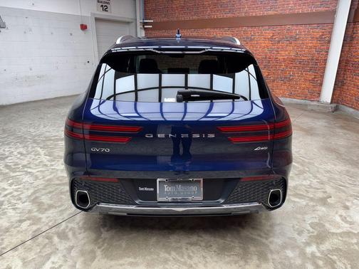 Capri Blue 2025 Genesis GV70 2.5T