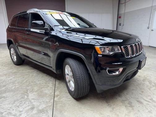 2021 Jeep Grand Cherokee Laredo E