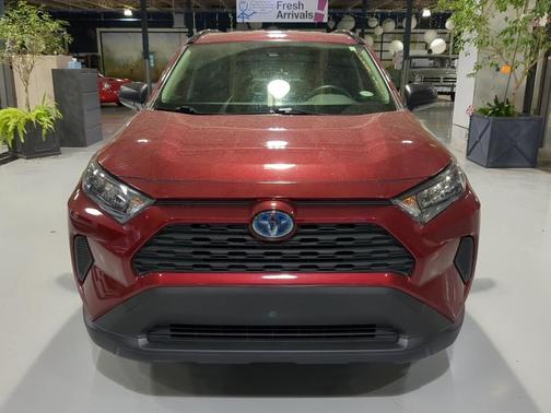 2022 Toyota RAV4 Hybrid LE
