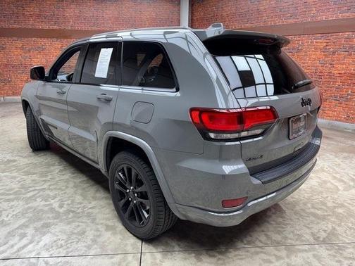 2020 Jeep Grand Cherokee Altitude