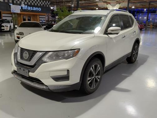 2020 Nissan Rogue SV