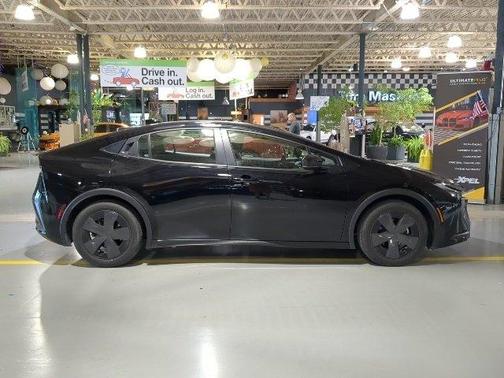 2024 Toyota Prius LE