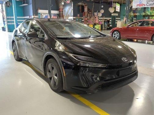 2024 Toyota Prius LE