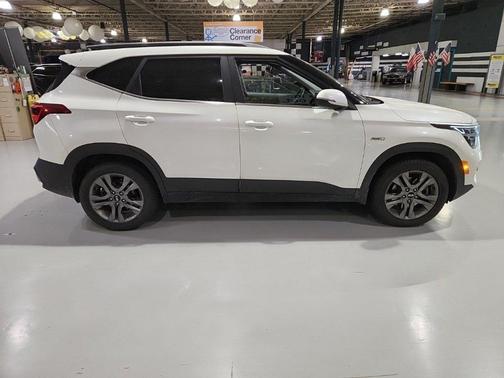 2021 Kia Seltos S
